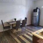 Pisqor - Self Check-in Apartamento Bratislava